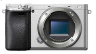SONY 索尼 A6400 單機身組 (公司貨)  u003c贈 128G+副電*2+充電座充> 超值組/ 銀色