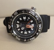 CITIZEN Eco-Drive 光動能 300m潛水錶