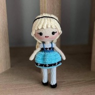 crochet doll , elsa , princess doll, frozen , amigurumi