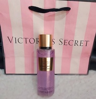ของแท้ 100% Victorias Secret Love Spell Shimmer Fragrance Mist 250ml.