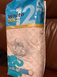 Whito 12 XL 褲 38 片