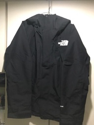 日本行貨 The North Face- Mountain jacket np 61800 gore tex black M size 黑色中碼  99%new移民大劈價全場最平