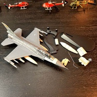 1:72 Scale Alloy Fighter Plane Model F16D Jet Fighter 19th Squadron Painted with Stand Metal Toy for