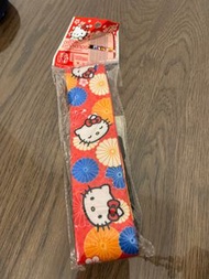 （包郵局智能櫃）全新Hello Kitty 葉朗彩行李帶
