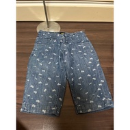Lee brand Z.4 Waist Cool And Handsome Son Jeans Worn With Many Types Of Pants. Suitable For Sons 6-8