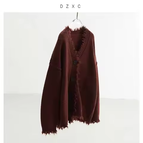 100% Wool Relaxed-Fit Cardigan Sweater, Simple and Casual Knitwear with Raw Edges, Suitable for Laye