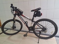 Trinx M608 24速山地車