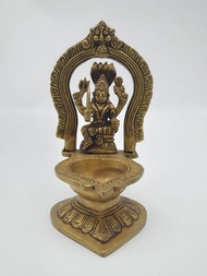 KARUMARI AMMAN BRASS VILAKU / AMMAN VILAKU / BRASS / VENGALAM VIALKU / HOME DECORATION / AMMAN STAT