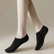 Black yoga pilates anti-slip socks fse153 (2B1)