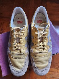日本製 Onitsuka Tiger Ultimate Trainer