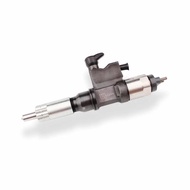 Diesel fuel injector 095000-5471 is applicable for Isuzu engine 4hk1 6hk1 of electric common rail sy