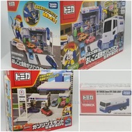 Tomica 限定版 CPC 台灣中油站 TOMY 多美 [3合1組合]，「不散賣」，只此一組 【含2個附洗車加油站及1部油罐車】
