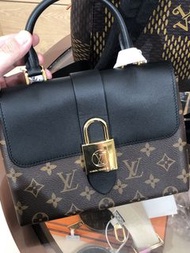 LV Monogram Lockme 手袋