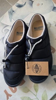 Palladium Pampa Travel Lite 黑色保暖拖鞋