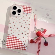 Ốp Lưng Màu Hồng Có Hạt Lấp Lánh Họa Tiết Caro Kèm Dây Đeo Hình Trái Cherry Cho iPhone 16 Pro Max 15