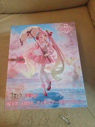 全新現貨 Taito AMP+ 初音未來櫻未來櫻花裙ver. 櫻初音 景品 Figure