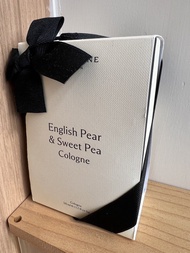 Jo Malone English pear and sweet pea perfume