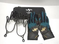 日本品牌 HATAKEYAMA(HA) V4X 羊皮 打擊手套保護盒組 藍綠(AE-210)內含盒+支撐掛勾+打套一雙