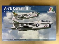 ITALERI ITALERI 1/72 A-7E Corsair II 1411