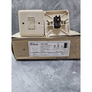 NEW GEE ENGLISH SWITCHBroco IB 6621UBroco / SINGLE SWITCH INBOW 6621U