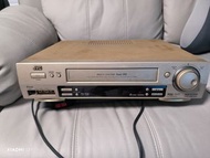JVC 複合系統 Super VHS 錄影機