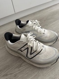 New balance more v4 26cm