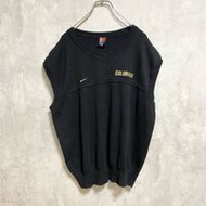 古著 90 年代 Nike COLORADO 針織背心，上面繡有單點標誌，黑色，尺寸 L。