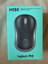 Logitech M185 無線滑鼠