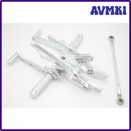 ที่วางเท้าดัดแปลงมอเตอร์ไซค์อลูมิเนียมรถมอเตอร์ไซด์ AVMKI สำหรับ VFR400 NC30 RVF400 NC35 VFR RVF 400
