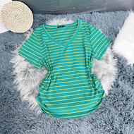 Áo Thun Sọc Bigsize Cổ Tim NữÁo Phông Sọc Kiểu Big Size Nhún Eo Vải Gân Tăm Co Giãn Mềm Mịn G85