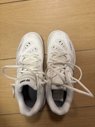 yonex 65z4 size 37.5