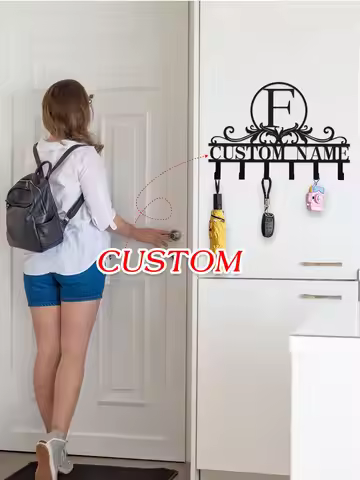 Personalized Key Holder Wall Mount - Custom Family Name Key Holder for Wall, Metal Key Rack Hook Org