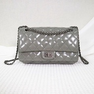 CHANEL  2.55系列 鏈條包 灰綠色