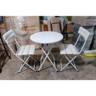 45cm high mattress chair - 60-75cm high table