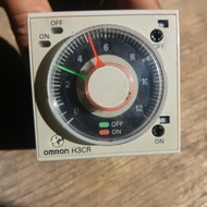 timer omron h3cr f8 220v