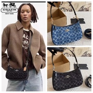 New handbag women shoulder bag available in stock with receipt CDE43