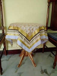 ผ้าปูโต๊ะ ผ้าคลุมโต๊ะเคียง สีครีมขาว ลายไทย (A set of side table cloth)