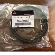 crankshaft rear oil seal mitsubishi lancer 4g92/93 63/ 63t
