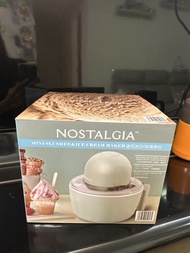 Nostalgia ice cream maker 雪糕機