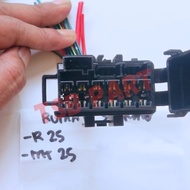 ORIGINAL YAMAHA R25 MT 25 FUSE BOX HOUSING