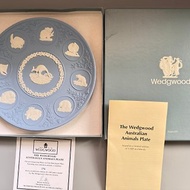 金銀寶貝 英國製經典瓷器 WEDGWOOD 藍白經典澳洲動物陶瓷盤子