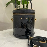 LV 發財桶 漆皮黑色手提包斜背包