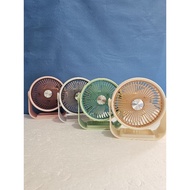 HL054A Palatable Mini clip USB Fan 3xGear Speed Strong Wind