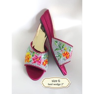 Size 6/ Eur 37/ 24cm: Peranakan Nyonya Open Toe Beaded Slippers (Kasut Manek)