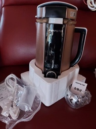 [3折,全新] 九陽豆漿機 全自動多功能豆漿機/破壁/攪拌機 加熱免濾 DJ13E-Q8 Soy milk &amp; Soup Blender machine
