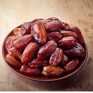Best-Selling Safawi AA Grade 1Kg Dates Premium Grade and Moist Texture