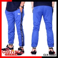 Celana Training Pria - Merah