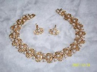 1024韓國進口k金模特兒專業珍珠項鍊婚紗可用黃金豪華版