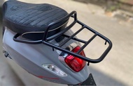 แร็คท้าย vespa Sprint 150