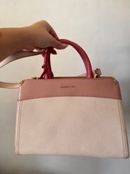 Charles & Keith 袋